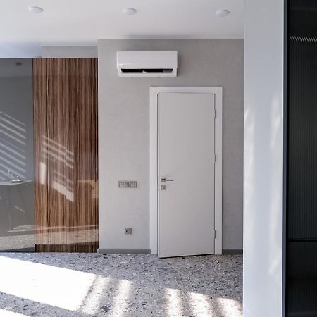 Board Apart Hotel โอเดสซา ภายนอก รูปภาพ