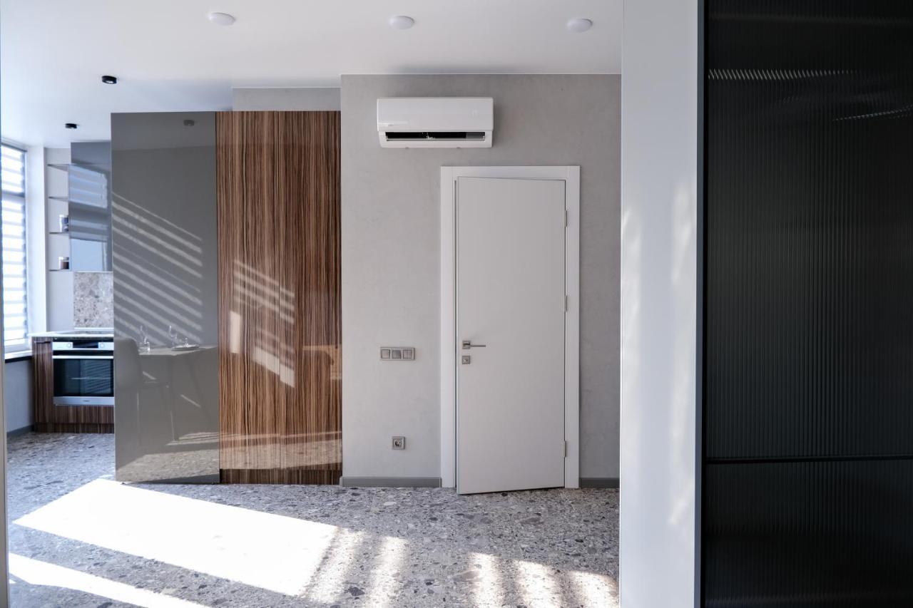 Board Apart Hotel โอเดสซา ภายนอก รูปภาพ