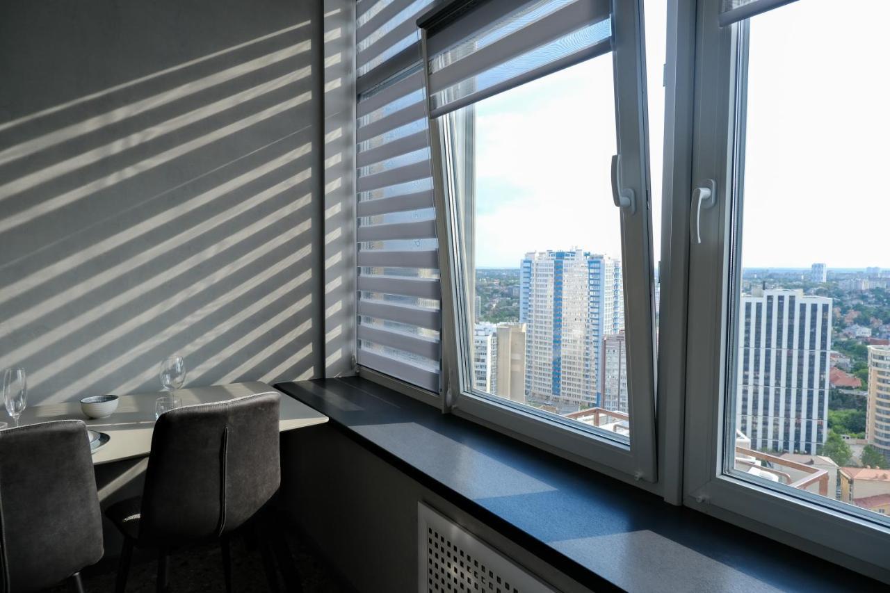Board Apart Hotel โอเดสซา ภายนอก รูปภาพ